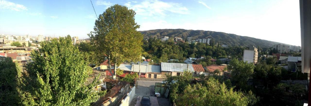 Hotel Nadikvari Tiflis Exterior foto